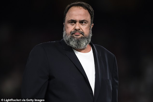 มารินาคิสลั่นพร้อมช้อปเสริมแกร่ง ‘เจ้าป่า’