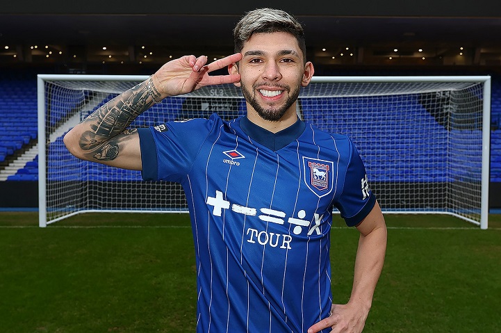 ‘เอนซิโซ่’ ลาไบรท์ตันซบ ‘อิปสวิช’ แบบยืมตัว