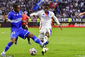 ‘ซาฮา’ บินมะกันปิดดีลซบชาร์ล็อตต์ยืมตัว