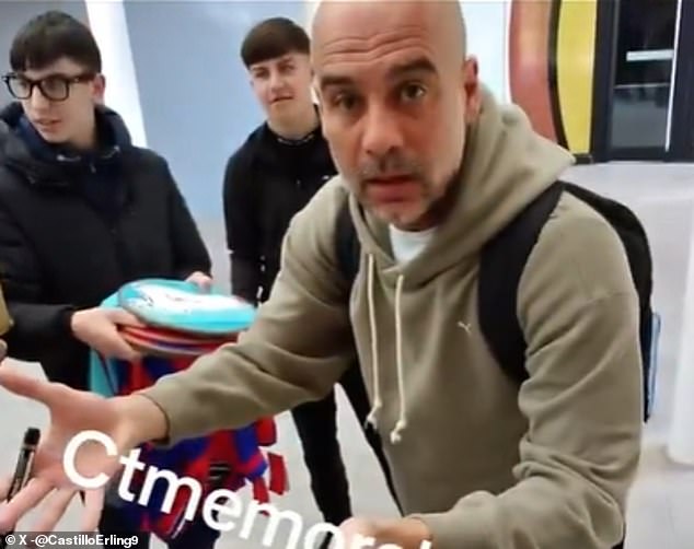 ‘คีน’ หนุน ‘เป๊ป’ สวดพวกดักขอลายเซ็น