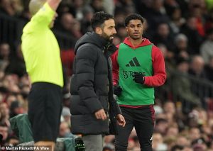 ไม่แตกหัก! ออร์นสตีนยัน ‘บอสเจ๋ง’ ไร้ปัญหา ‘เสี่ยแรช’