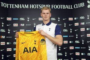 ไก่เติมนายด่านคว้า ‘คินสกี้’ ดาวรุ่งเช็ก 12.5 ลป.