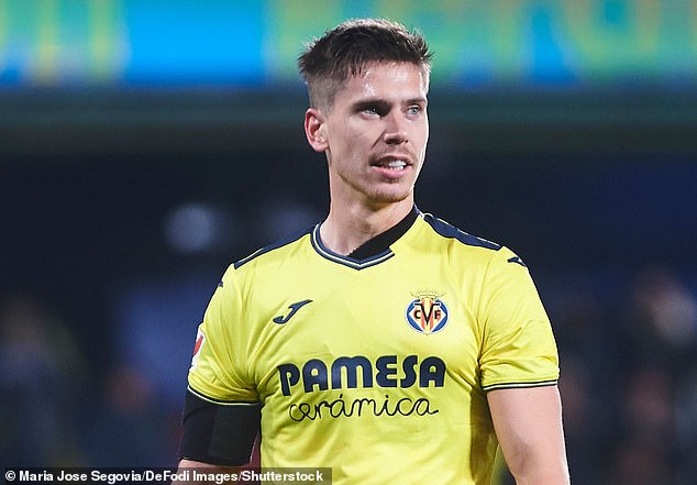 ‘อูไน’ ยันเองวิลล่าทาบ ‘ฟอยธ์’ เสริมแนวรับ