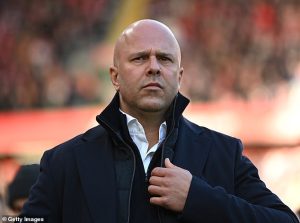 ซัมเมอร์มีเฮแน่! ‘สล็อท’ แจงหงส์นิ่งกริบตลาดซื้อขาย