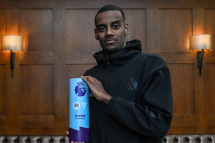 6 นัด 8 ตุง!! ‘อิซาค’ สอยแข้งยอดเยี่ยมเดือนธ.ค.