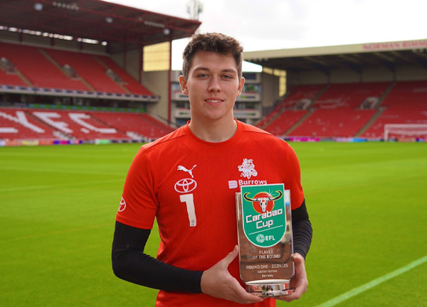 กลับมารักษา! สิงห์เรียกตัว ‘สโลนิน่า’ จากบาร์นสลี่ย์