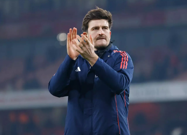 พี่เจ๋งชม ‘แม็กไกวร์’ ทัศนคติเยี่ยม-ยืนตัวกลางดีสุดในแบ็คทรี