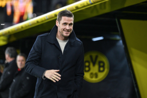 เสือเหลืองต่อสัญญา ‘ผอ.เคห์ล’ ถึง 2027