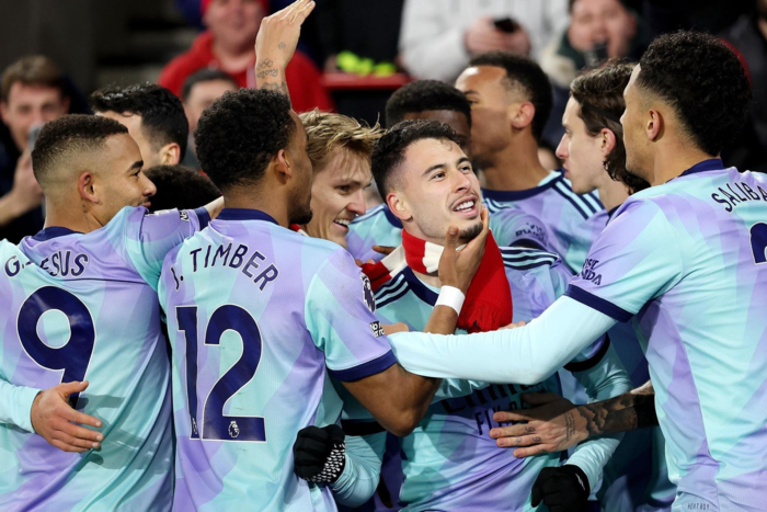 ‘มาร์ติเนลลี่’ ถ่อมปืนไม่มีคนแทน ‘ซาก้า’