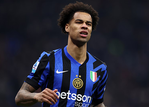 งูตกลงปล่อย ‘บูเคแน่น’ ให้เรือดำน้ำยืมพ่วงซื้อขาด