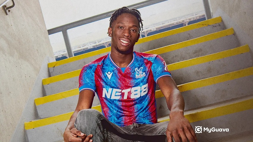 พาเลซปิดดีลสอย ‘เอสเซ่’ ปีกดาวรุ่ง 14.5 ลป.