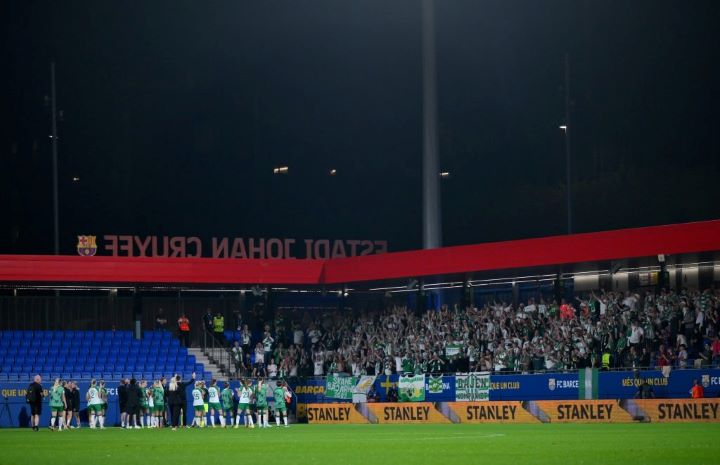 6,000ที่นั่ง! ลาปอร์ต้าดันสนาม ‘โยฮัน ครัฟฟ์’ จัด ‘เอล กลาซิโก้’