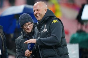 ‘สล็อท’ เผยโดน ‘พ่อบ่น’ หงส์เล่นไม่เร้าใจพอ