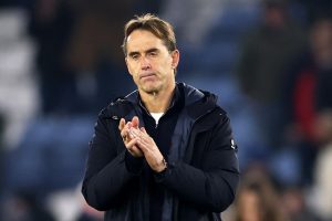 ค้อนจ่อปลด ‘โลเป’ เลื่อนงานแถลงข่าวก่อนเกม