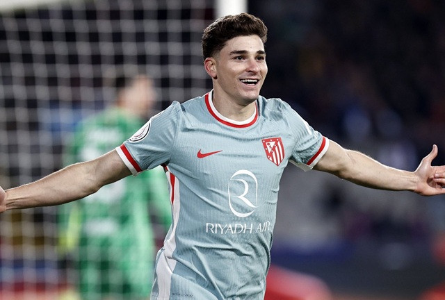 บาร์ซ่าหวังใช้ ‘เฟร์ราน+60 ลย.’ ส่อตราหมีแลกตัว ‘อัลวาเรซ’