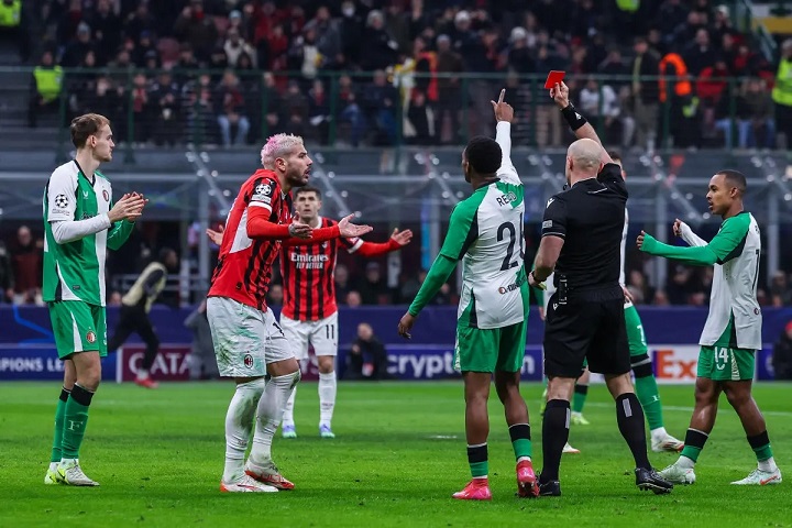 รอย้าย! มิลานพับแผนมอบสัญญาใหม่ ‘เตโอ’