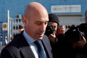 โดนแค่ปรับเงิน! ศาลตัดสิน ‘รูเบียเลส’ ล่วงละเมิดทางเพศ