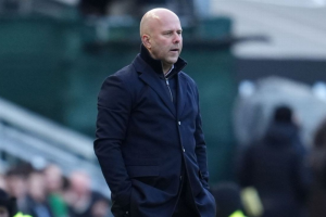 ‘สล็อท’ เจ็บปวดตกรอบ-ยันไม่เสียใจโรเตชั่น