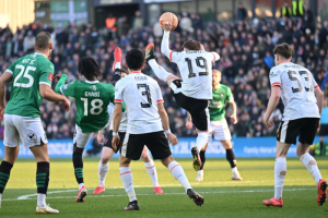 ‘เอลเลียตต์’ เซ็งยก ‘แขนธรรมชาติ’ เสียจุดโทษ