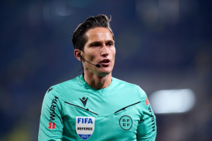 ใสสะอาด! ‘เปาไล่จู๊ด’ พ้นข้อหาผลประโยชน์ทับซ้อน