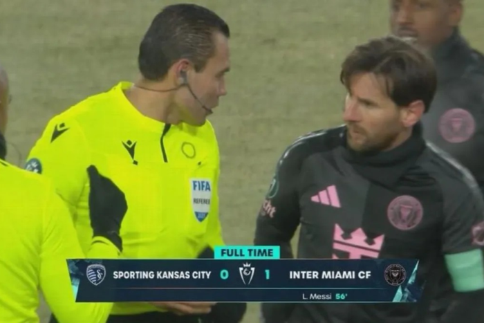 ‘เปาจังโก้’ โดนแบน 6 เดือนขอลายเซ็น ‘เมสซี่’