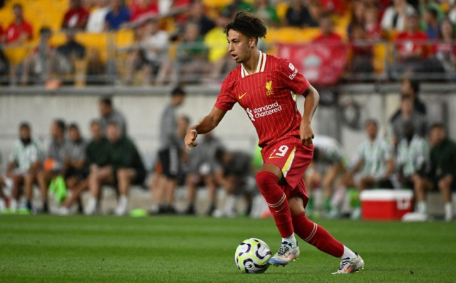 หงส์ปล่อยเช่า ‘กอร์ดอน’ ซบปอมปีย์