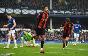 ‘เย็บบิสัน’ ไม่รออังกฤษหันติดธงแคนาดา