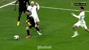 ฟาวล์มั้ย?! ‘อดาน่า’ วอล์คเอาท์ประท้วงจุดโทษ