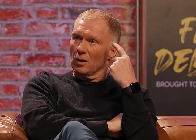 สโคลส์ อัดยับ ‘3 แนวรับผี’ ไม่เก่งพอจะคว้าแชมป์