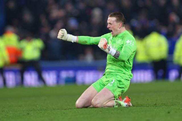 มีครึ่งด้วย?! ‘พิคฟอร์ด’ เผย ‘เปาโอ’ แจ้งทดเจ็บ 7 นาทีครึ่ง