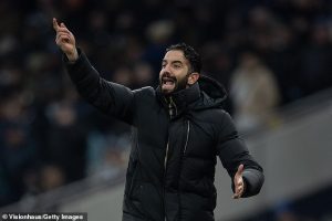 ขอในลีกก่อน…’บอสเจ๋ง’ รับไม่เหมาะคิดถึงถ้วยยูโรป้า