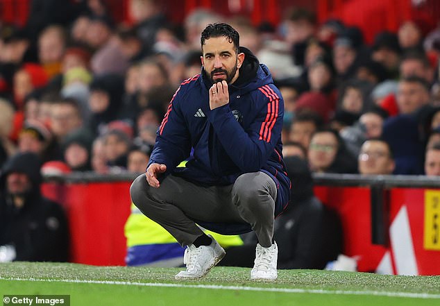 เล่นดีทุกตรง! ‘บอสเจ๋ง’ เอ็นจอยฟอร์มผีบี้ม้าขาวหืด