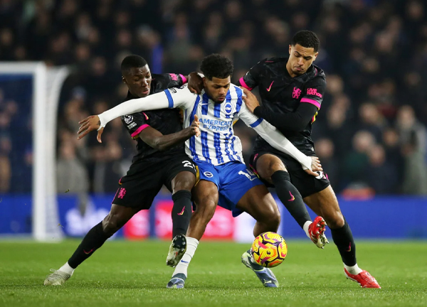 เนฟติง ‘โคลวิลล์’ ต้องพัฒนาอีกเยอะเป็นกองหลังตัวท็อป