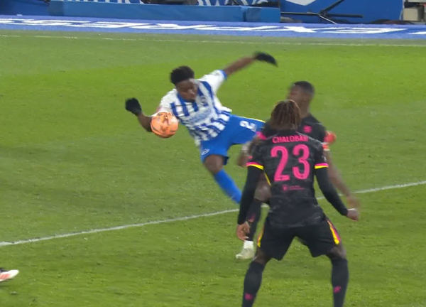 แฮนด์ชัดเจน! ‘มาเรสก้า’ เซ็งบอลเอฟเอไม่มี VAR