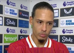 ใบแดงปลิวว่อน! VvD ติง ‘เปาโอลิเวอร์’ คุมเกมไม่อยู่