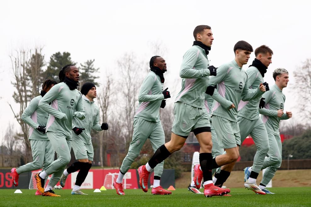 คาด ‘พูลิซิช’ ไม่เต็มถังมิลานเจอเฟเยนอร์ด, พี่เสือรอเช็ค ‘เคน’…ปรีวิว UCL