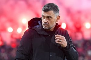 ‘คอนไซเซา’ รับไม่ทราบชะตาจะคุม ‘มิลาน’ นานขนาดไหน