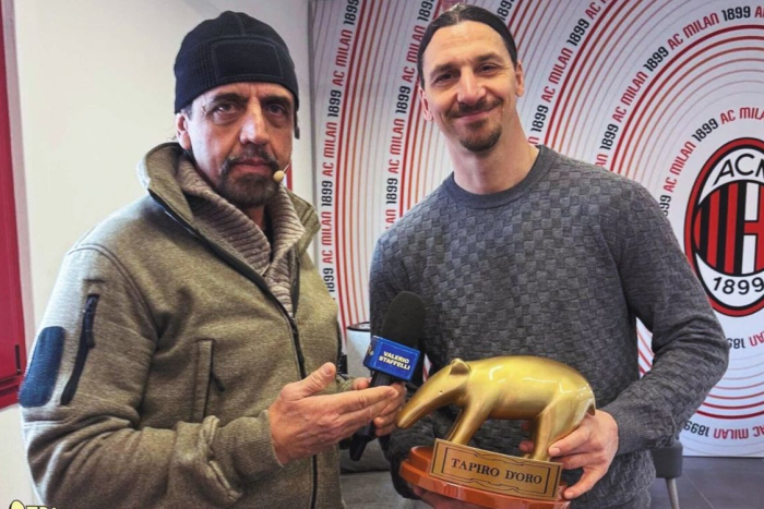 ‘อิบรา’ รับรางวัล ‘สมเสร็จทองคำ’ หลังมิลานตกรอบ