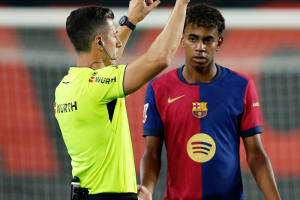 ยามาลบอก ‘บาร์ซ่า,ราชัน,ตราหมี’ ไม่ควรบ่นเปา