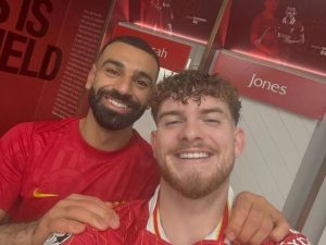 ‘เอลเลียตต์’ หวัง ‘บังโม’ อยู่หงส์ต่อ