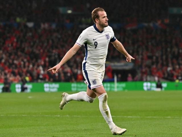 อีก 20 นัด! ‘เคน’ ตั้งเป้าทำลายสถิติรับใช้ผู้ดีสูงสุด