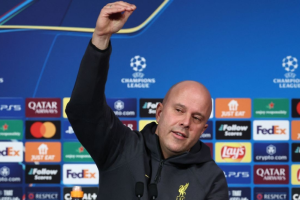 หงส์ยังห่าง! ‘สล็อท’ ยัน ‘ราชัน’ ทีมดีสุดในยุโรป