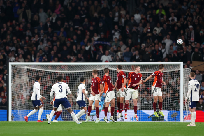 ‘เจมส์’ แปลกใจปั่นฟรีคิกเข้า-‘ทูเคิ่ล’ ร่วมชื่นชม