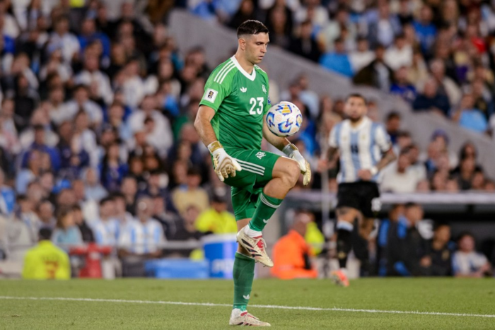 โค้ชไม่ชอบ! ‘เอมี่’ รับ ‘เดาะบอลเล่น’ เสี่ยงโดนเปลี่ยน