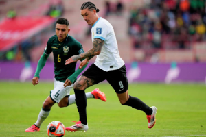 ‘จอมโหด’ เจ๊าจืดโบลิเวียส่ง ‘ฟ้าขาว’ ไปบอลโลก