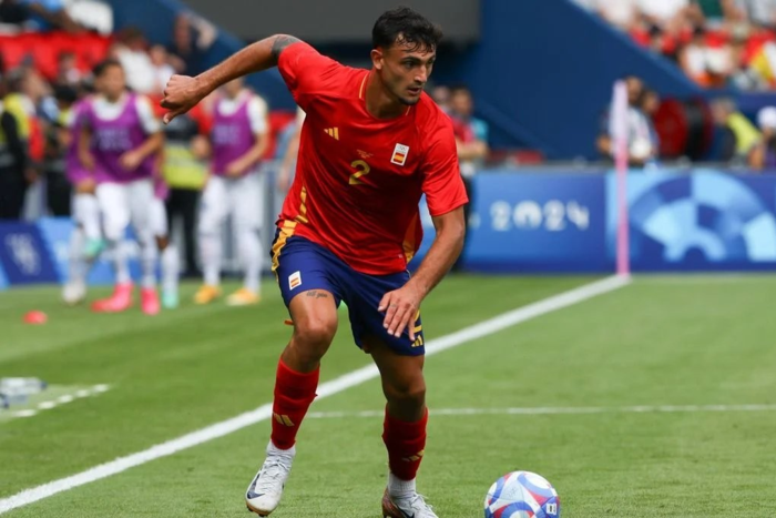 บาร์ซ่าคุยลงตัวเตรียมสอย ‘พูบิลล์’ แบ็คดาวรุ่ง