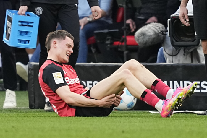 ‘เวียร์ตซ์’ เจ็บข้อเท้าอดช่วยห้างยาหลายวีค