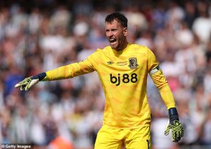 ปืนรื้อแฟ้มล่า ‘การ์เซีย’ รับบทโกลสำรอง