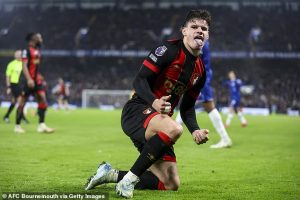 หงส์จับตา! ‘เคอร์เคซ’ เปลี่ยนเอเยนต์ส่อย้ายร้อนนี้