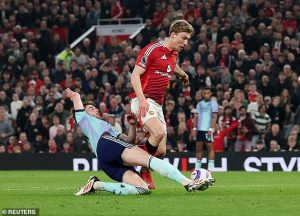 แค่ขาดความมั่นใจ! ‘เสี่ยหมู’ ยังเชื่อมั่นฝีเท้า ‘ฮอยลุนด์’